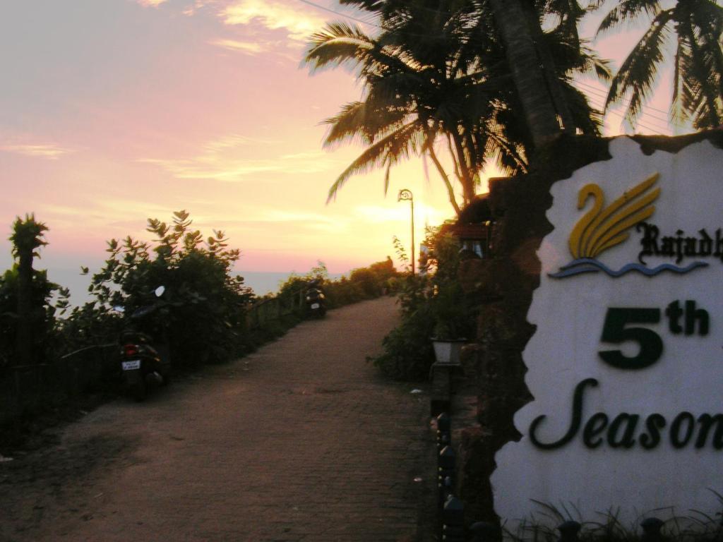 Rajadhani 5Th Season Varkala Extérieur photo